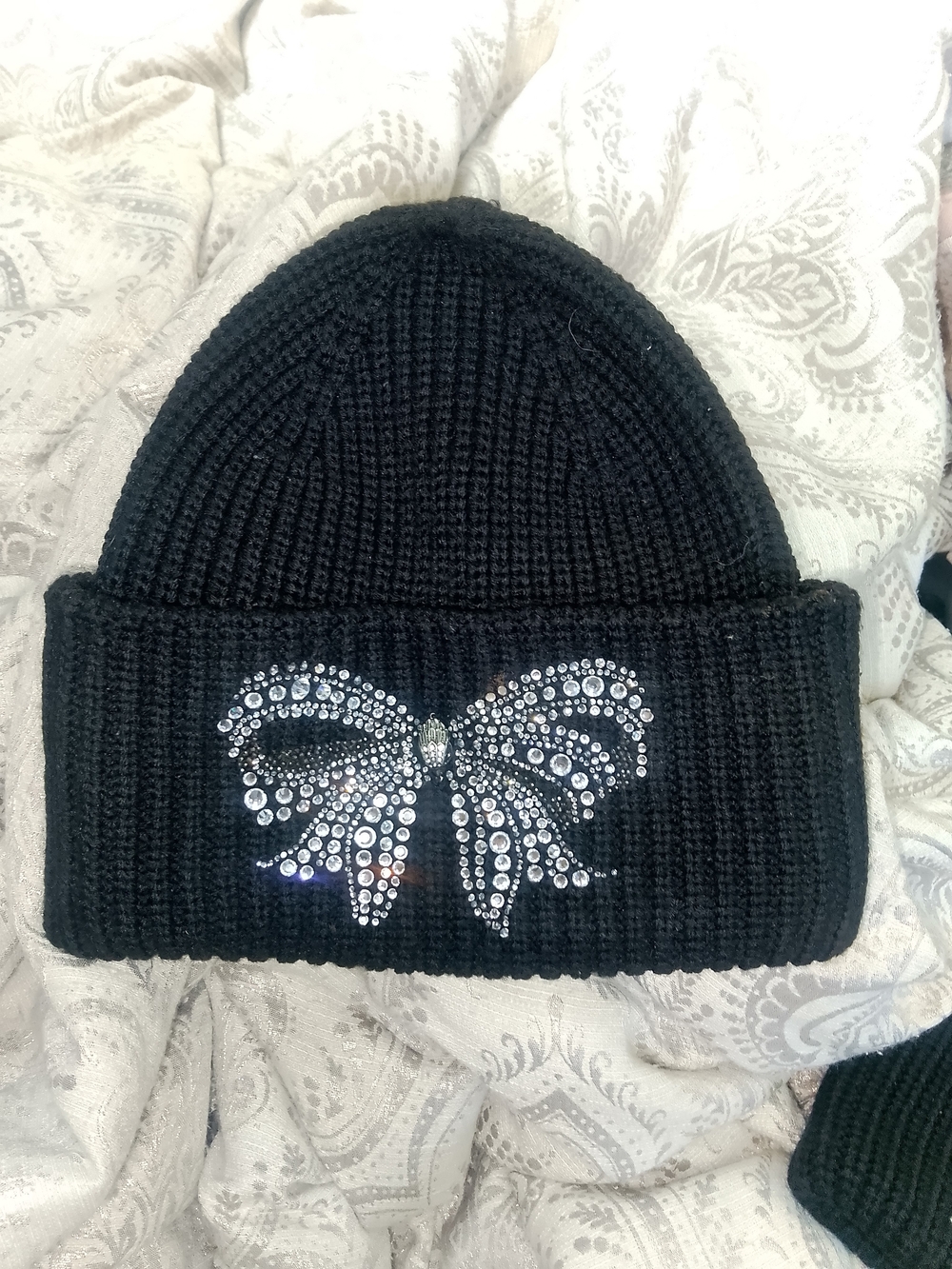 Kurt Geiger London Belgravia Bow Beanie Black